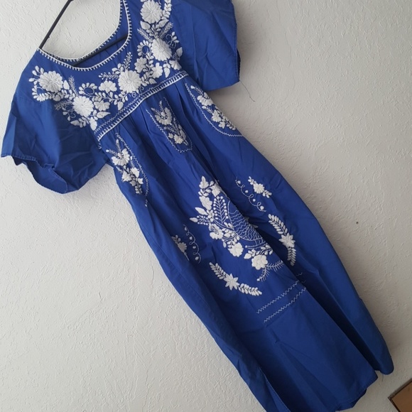 Dresses & Skirts - Embroidered hand made cotton dress
